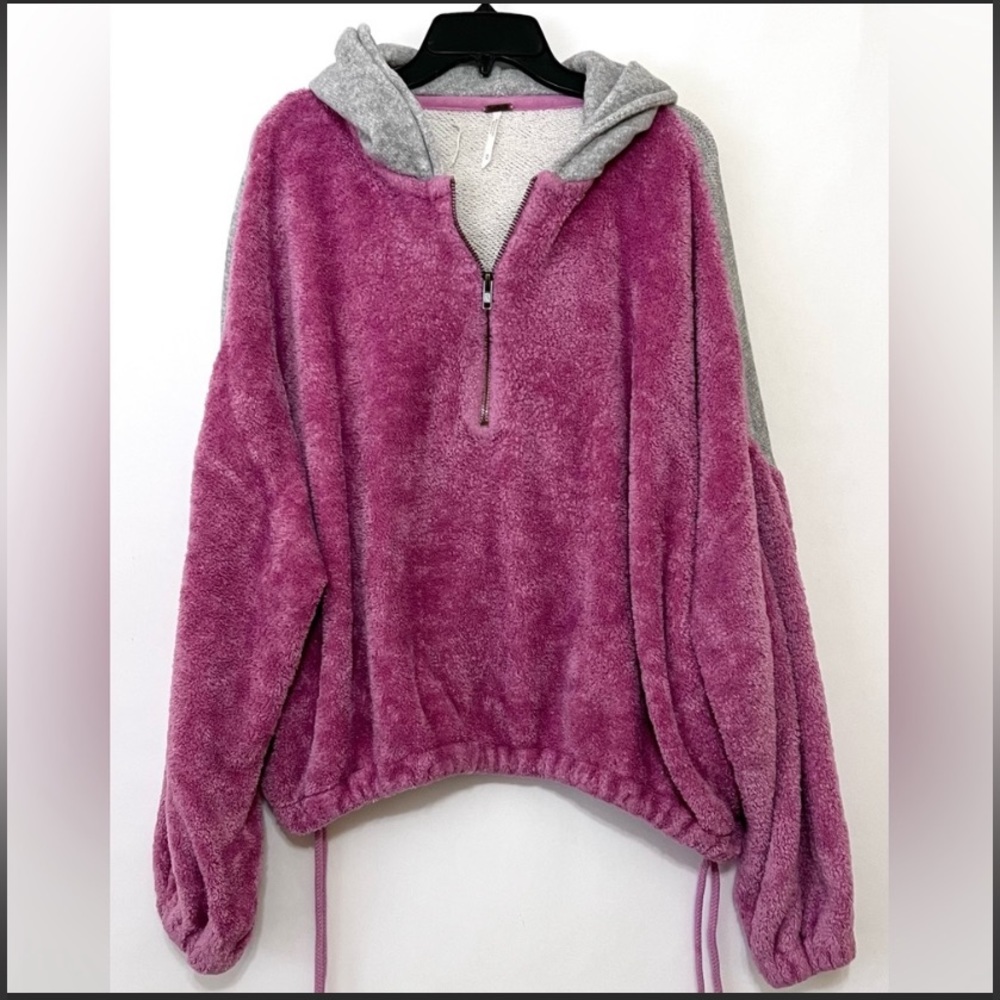 Free People Pink/Gray Fuzzy Oversized Color block Hoodie Cropped Sweater Sz M